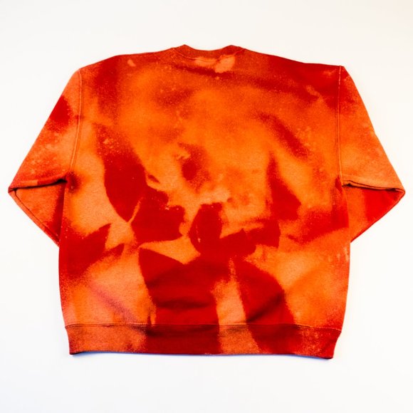 Vintage Red/Orange Bleach Dyed Hollywood Casino Crewneck - Picture 3 of 3